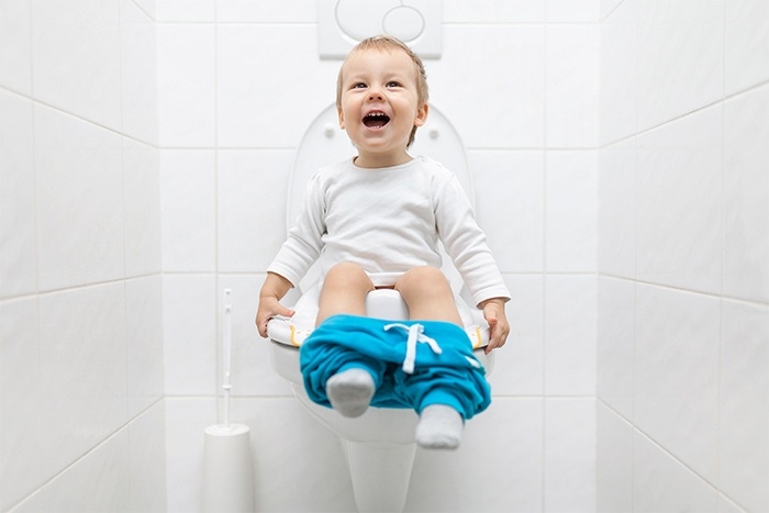 baby on the potty