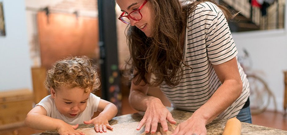 Mom baby pastry baking