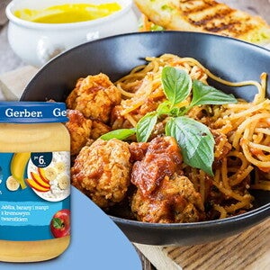 Drobiowe kotleciki mielone z makaronem i warzywami - po 12. miesiącu