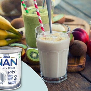 Koktajl mleczny z bananów i jabłek – po 6. miesiącu