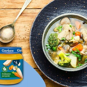 Zupka jarzynowa z mięsem i cukinią oraz brokułami po 4. miesiącu