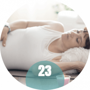 Kobieta w 23 tygodniu ciąży Kobieta w 23 tygodniu ciąży
