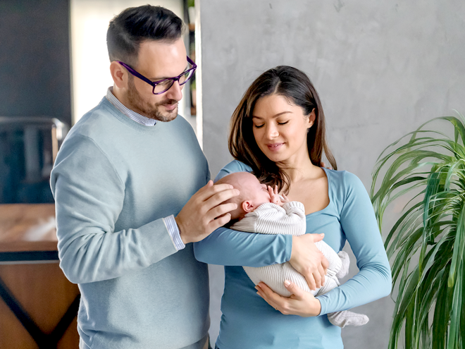 Prawidłowe trzymanie noworodka