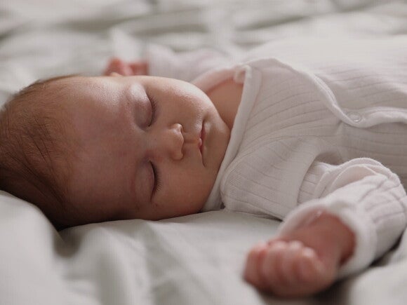 Śpiące niemowlę