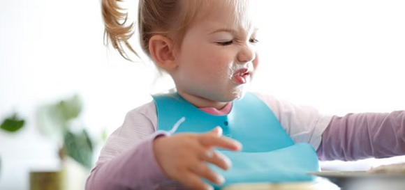 Baby girl dislike eating something